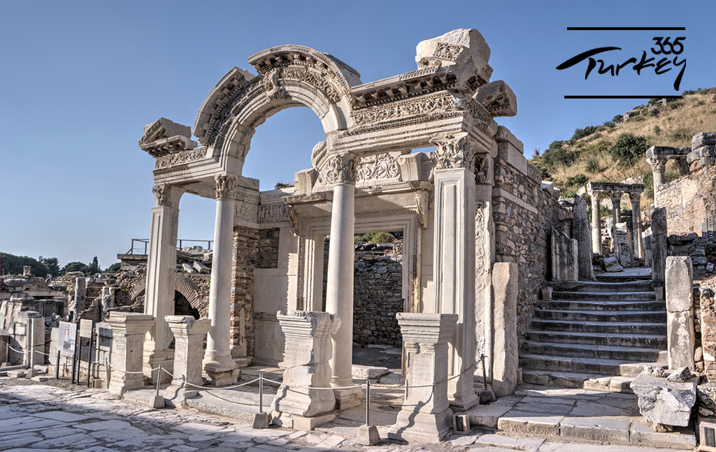 معبد هاردیان در شهر افسوس 