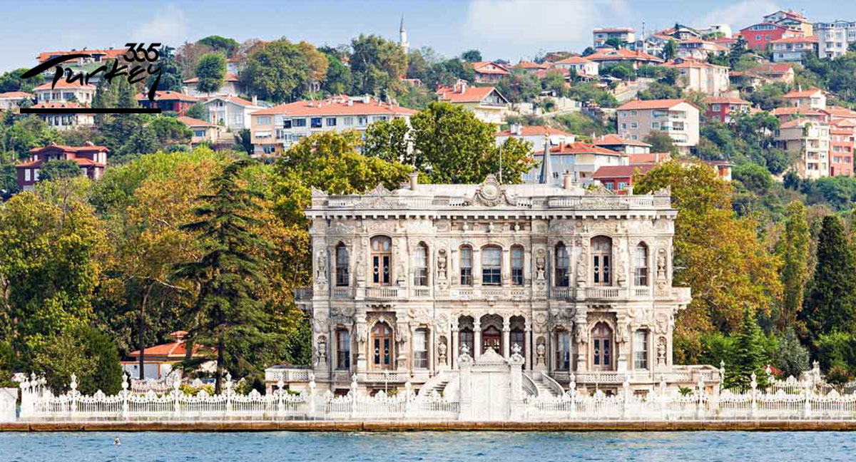 کاخ کوچوکسو جای دیدنی استانبول